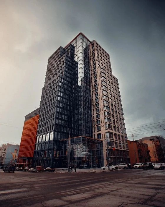 3-room apartment with renovation for sale, Chicago Centra residential complex