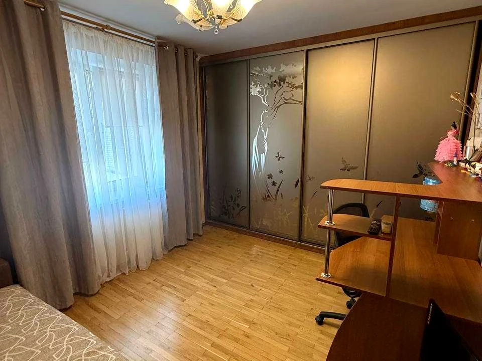 Квартира. Киев, Харьковское шоссе