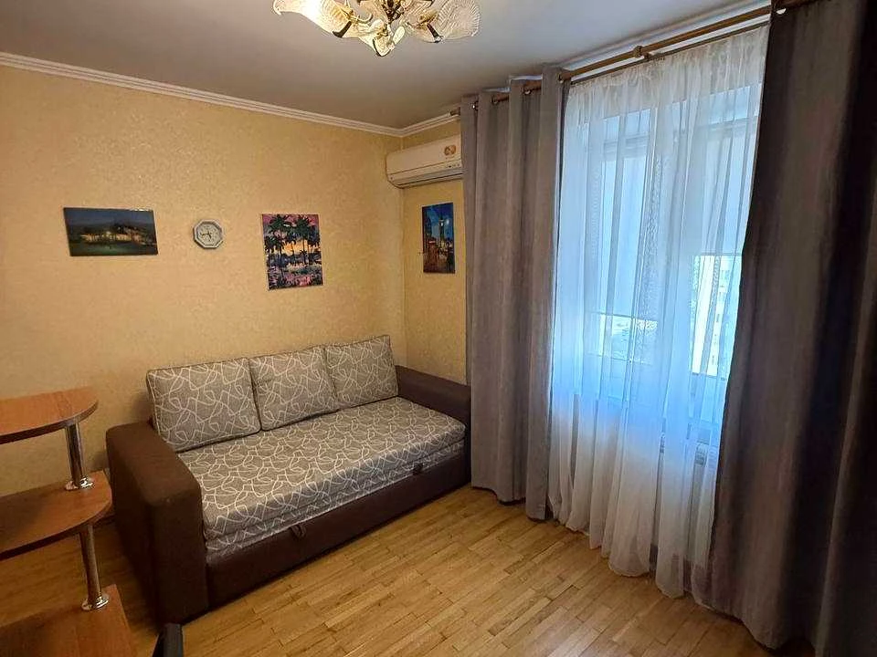 Квартира. Киев, Харьковское шоссе