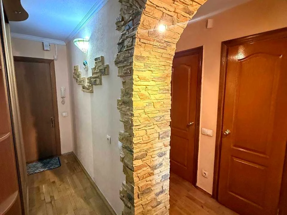 Квартира. Киев, Харьковское шоссе