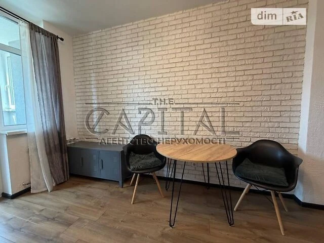 Sale of 2-room apartment 50 sq. m. on Mykilsko-Slobidska Street 10