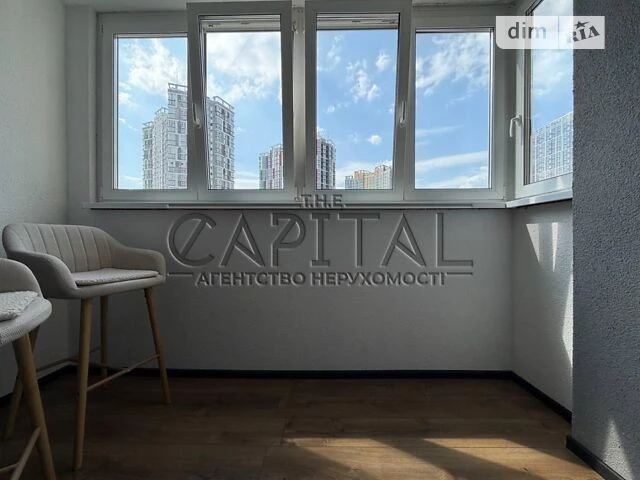 Sale of 2-room apartment 50 sq. m. on Mykilsko-Slobidska Street 10