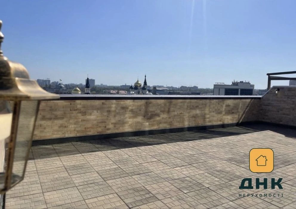 Исторический центр города. Квартира с новым ремонтом и ТЕРРА