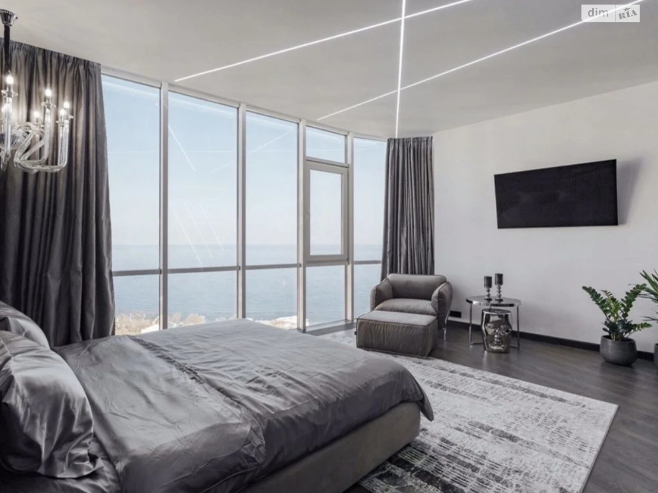 Long-Term Rental Apartment Arcadia