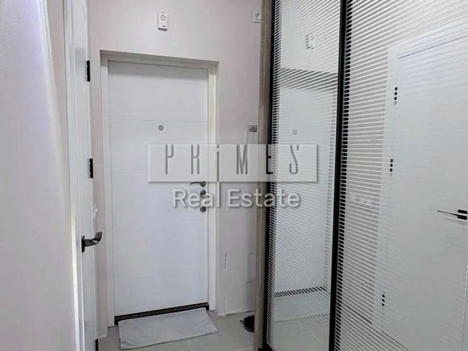 Apartment. Kyiv, Sobornosti Ave. (Vozzyednats'nykh), 17 k.