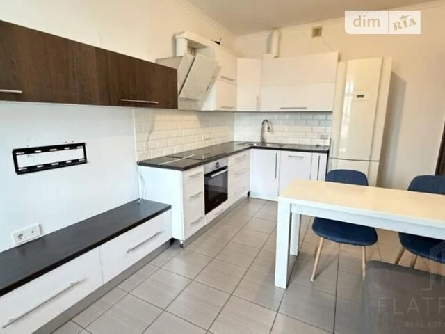 Sale of 1-room apartment 47.5 sq. m. on Akhmatova Anna St. 32/18 •
