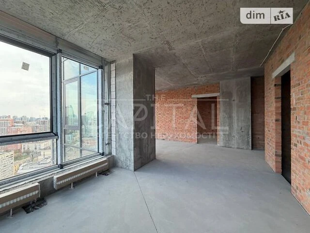 Sale of 3-room apartment 91 sq. m. on Antonovycha St. 136-138 • ID