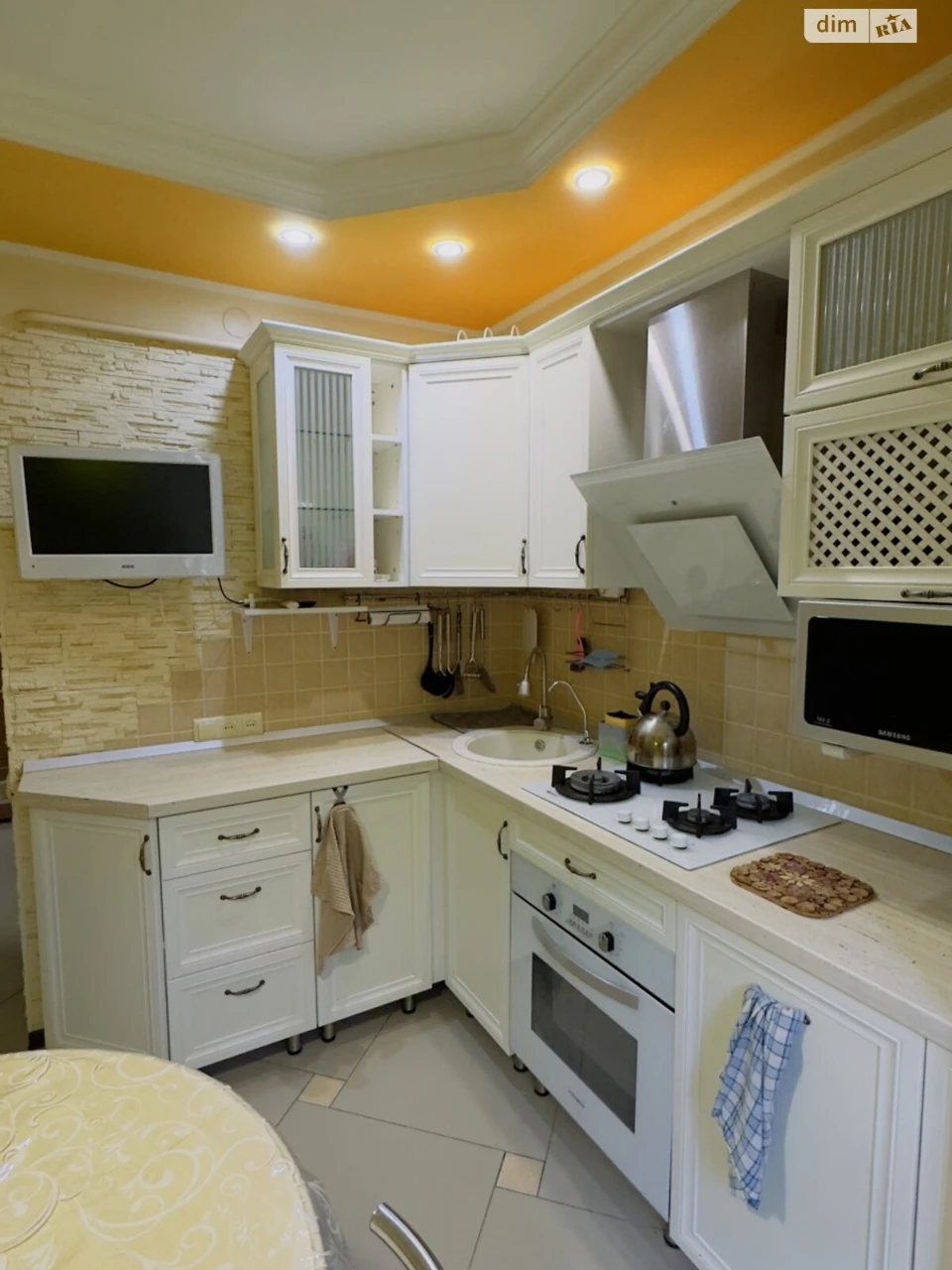 Long-term Rental Apartment Kommunarsky
