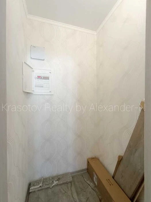 YHK Evropeyskyi: I will sell a new apartment on Kotovskogo village! There are