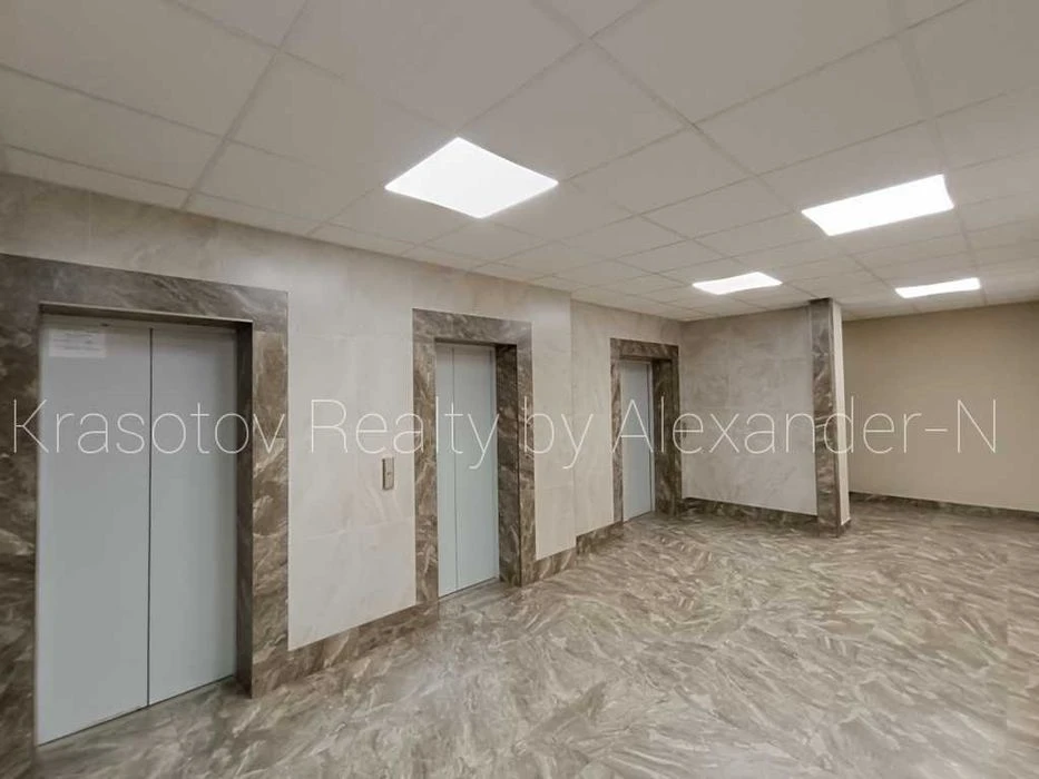 YHK Evropeyskyi: I will sell a new apartment on Kotovskogo village! There are