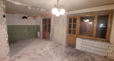 Продажа 3-х комнатной кв. в Южном мкрне, кирпичное здание
