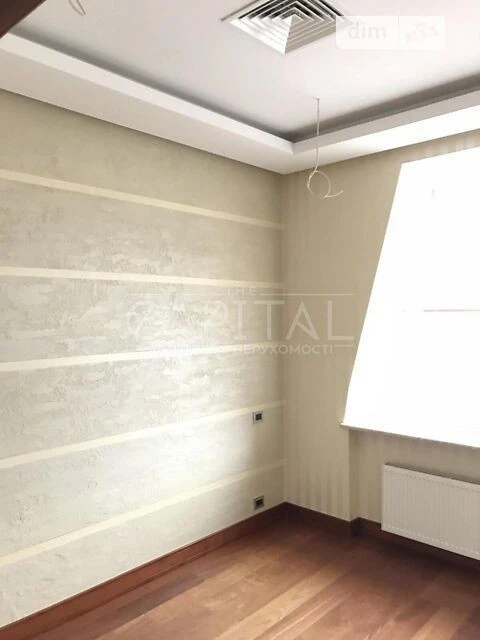 For sale 4-room apartment 292 sq. m. on Degtyarna Street 5 • ID 3468084