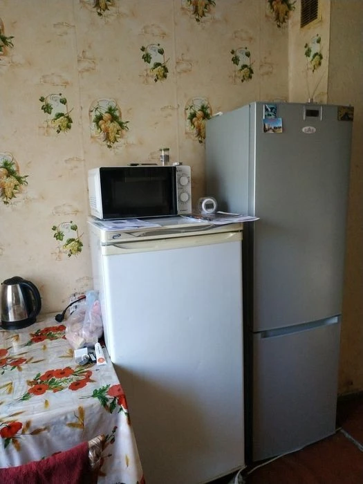 3-room apartment for sale st. Poznyaki metro station