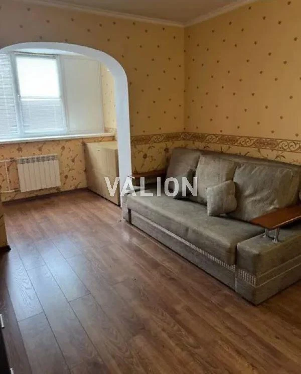 2-room apartment for sale, Kashtanova St. 4