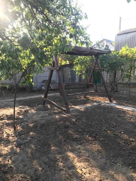 I will sell a country house on the street Olimpiyskaya 6 acres