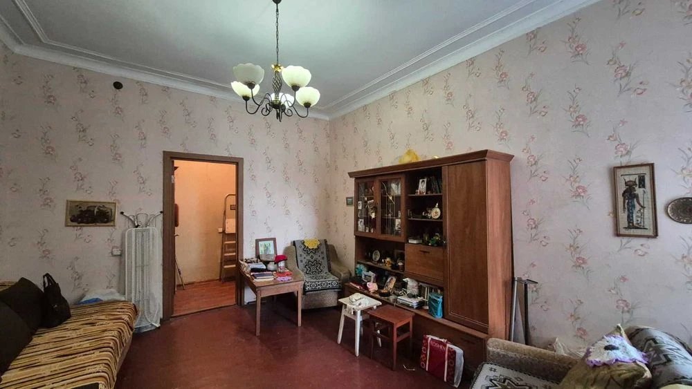 *SALE of a full-size 2-room apartment, on Oleksa Street