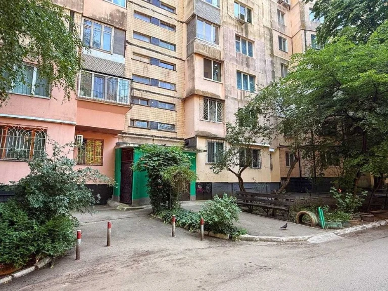 Продам 1-комн. чешку на Заболотную/налоговую. Госпрограммы