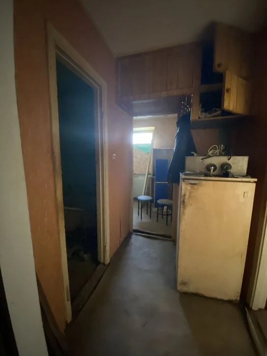 I will sell 1 square meter of Uzbekistan house 9
