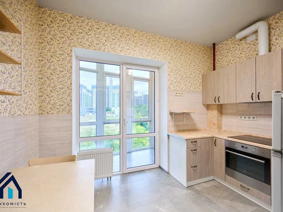Apartment. Kyiv, Voloshkova St.