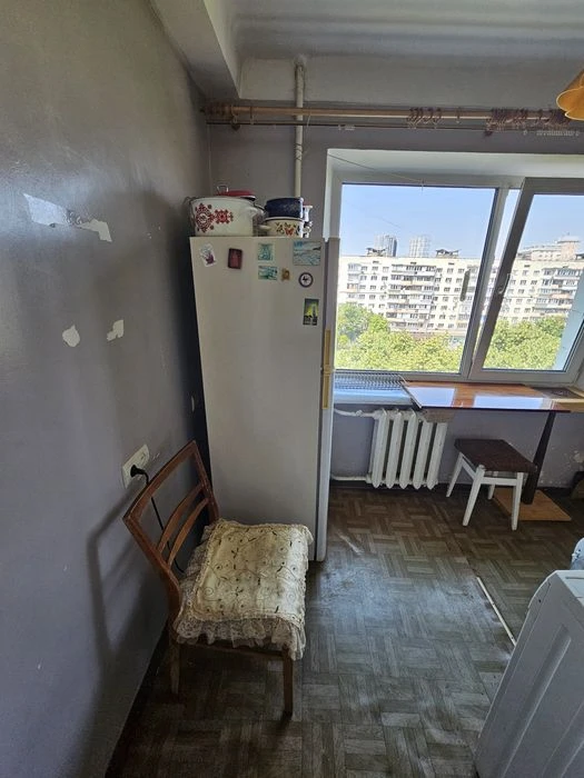 3-room apartment, 89 Holosiivskyi Ave., Vystavkovy