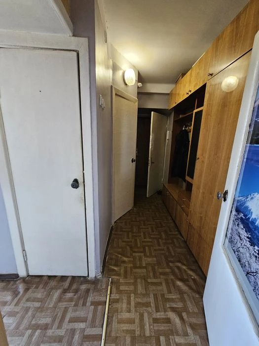 3-room apartment, 89 Holosiivskyi Ave., Vystavkovy