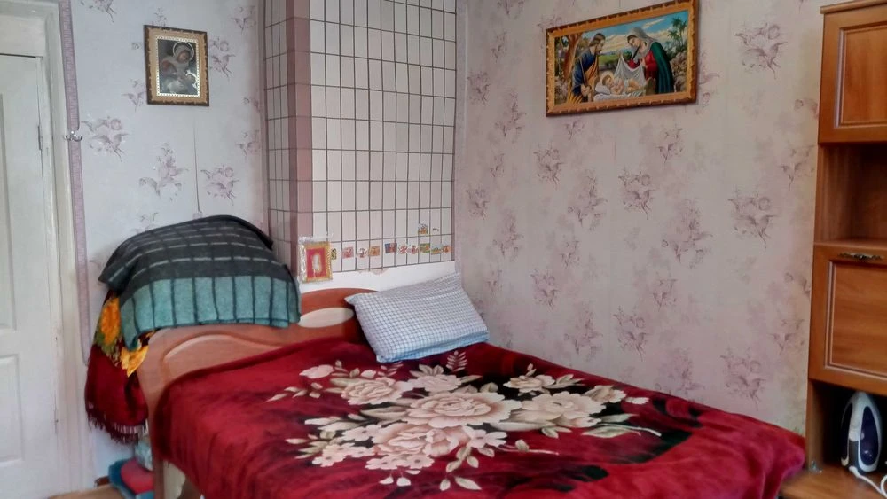 Продам 4х к. квартиру, р-н пр. А. Поля ( Кирова ), ул. Светл