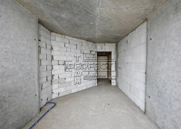 Sale of 1-room apartment Svetla 3d / Svetlaya 3d BORYSPOLSKAYA