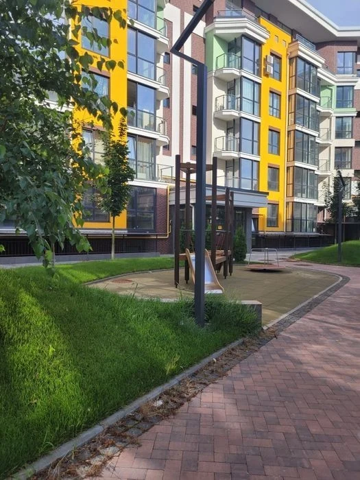 Apartment for sale in Lisova Kazka 2 residential complex, near Lisova metro station