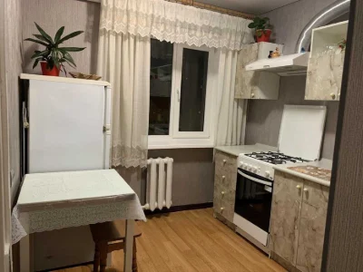 1-комнатная квартира в крепком блочном доме на улице Вар