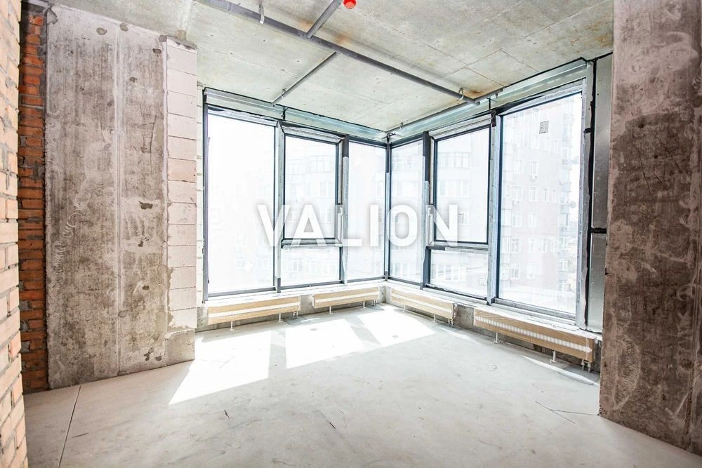 I will sell a 2-room apartment without% in the residential complex A136 Antonovych Street