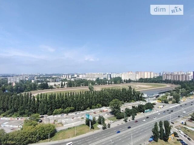 Sale of 2-room apartment 67 sq. m. on Akademika Zabolotnogo St. 1B