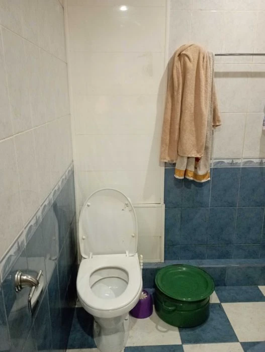Продам 2 кв.на пр.Б.Хмельницького.