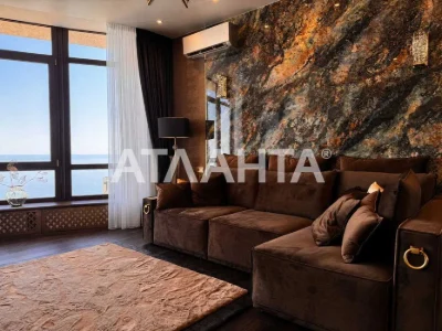 2-level penthouse, direct sea view! Eurorenovation in 2026