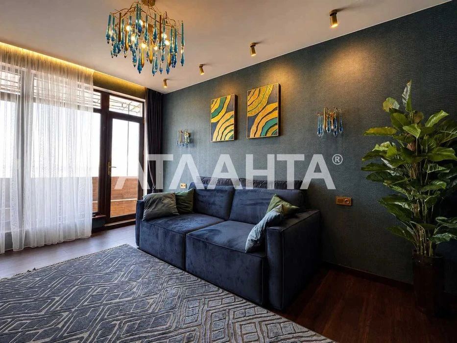 2-level penthouse, direct sea view! Eurorenovation in 2026