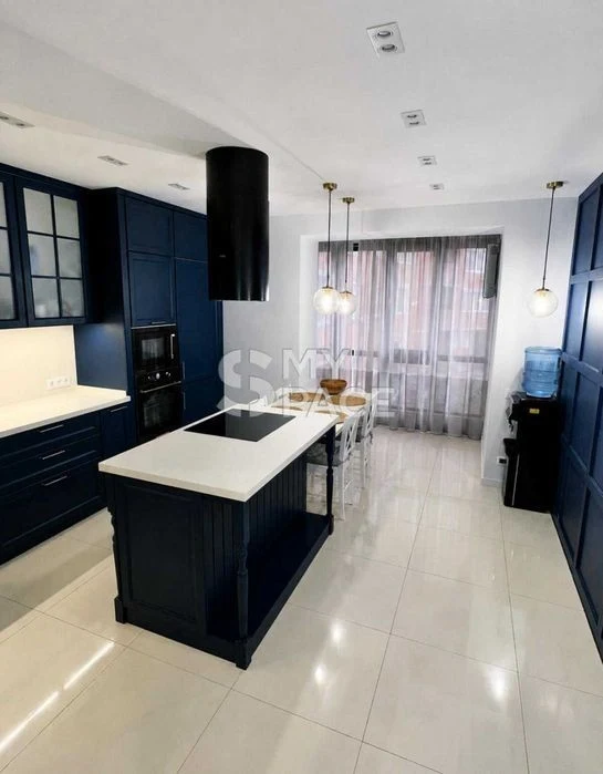 For sale! 3 rooms 115m2 2nd floor. Akhmatova 13d | Dragomanova | Grigor