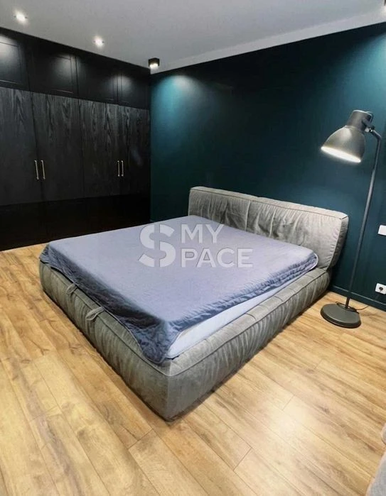 For sale! 3 rooms 115m2 2nd floor. Akhmatova 13d | Dragomanova | Grigor