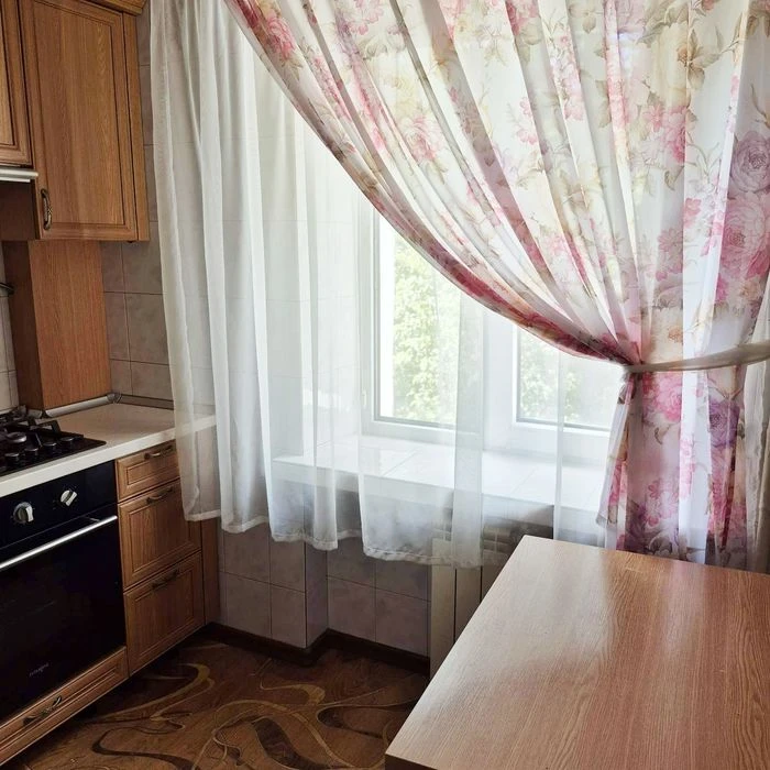 2k apartment N. Buildings, (Turboatom, Palace of Sports) Lva La Ave.