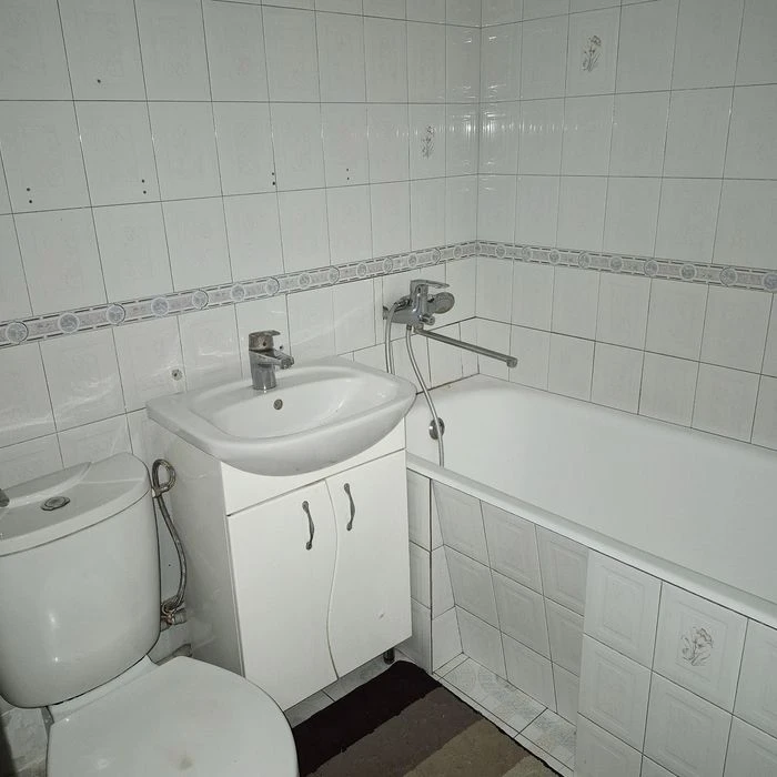 2k apartment N. Buildings, (Turboatom, Palace of Sports) Lva La Ave.
