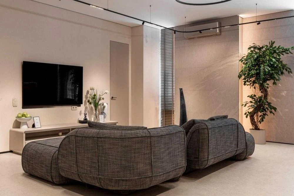 Sale of the 4th apartment Verkhoglyada 19 A (Dragomyrov) residential complex Novo