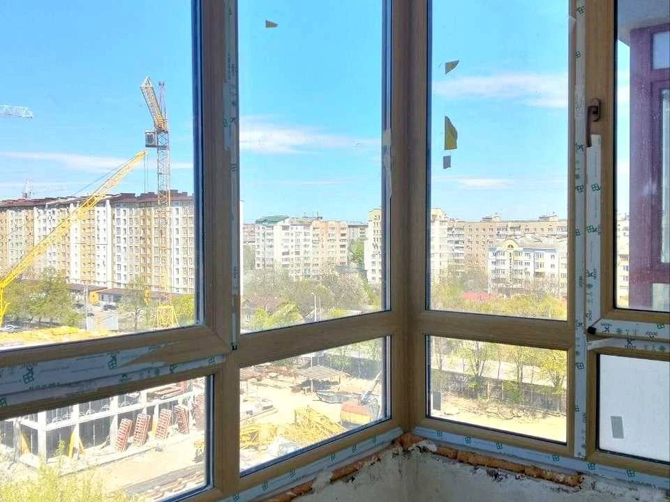 Apartment. Ivano-Frankivsk, Halytska St., (House)