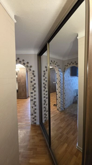 For sale: 2-room apartment with renovation Right Bank