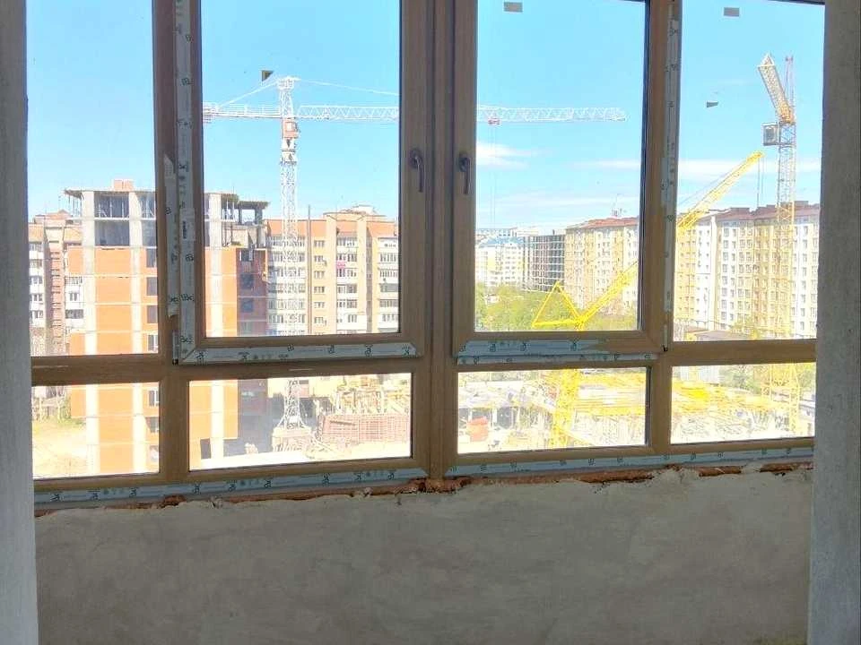 Apartment. Ivano-Frankivsk, Halytska St., (House)