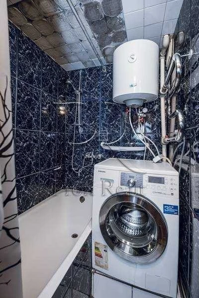 3-room apartment for sale 77 m², Mykola Ushakova St., 12