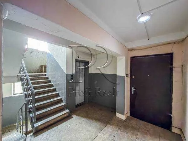 3-room apartment for sale 77 m², Mykola Ushakova St., 12