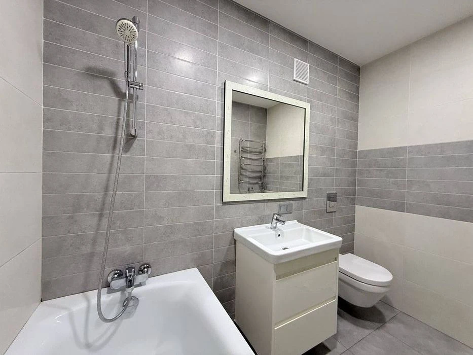 Sale of a stylish 2-room apartment (studio) in the residential complex "Naberezhn"