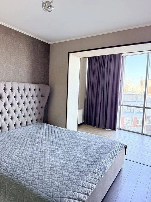 Sale of a stylish 2-room apartment (studio) in the residential complex "Naberezhn"