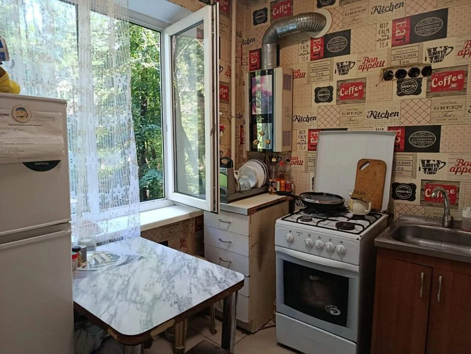 I will sell 1 pc. apartment in the center, n. of Independent Ukraine on 2