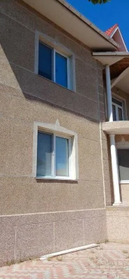 A spacious house on Tairova near the park 411 Batarey