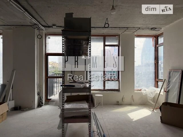 Trinyti TRIIINITY sale of a 4-room apartment without repair