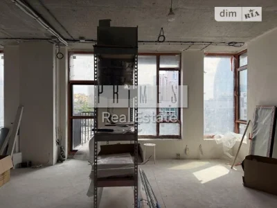 Trinyti TRIIINITY sale of a 4-room apartment without repair